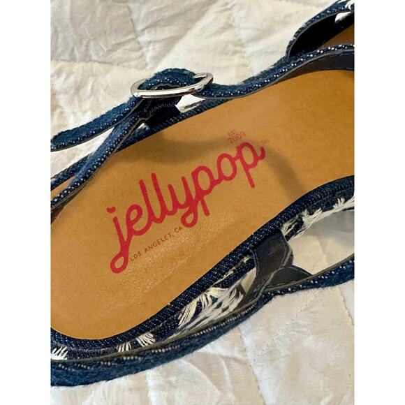 Women’s Jelly pop Bohemian Flower Embroidered Chunky Heels, size 8, denim, - Picture 6 of 11
